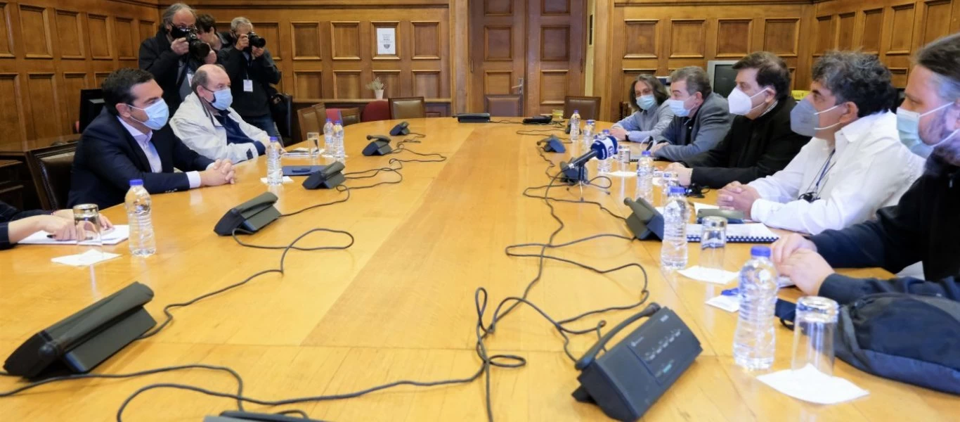 Α. Τσίπρας και ΟΛΜΕ για το νέο σύστημα εισαγωγής σε ΑΕΙ- Ζητούν αναστολή